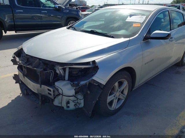 1G1ZD5ST3NF172973 Chevrolet Malibu Fwd Lt