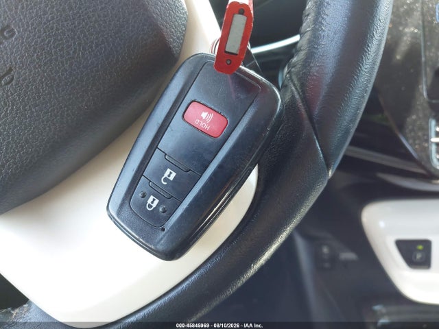Toyota Prius Four Touring 2017 JTDKARFU7H3536720 Image 11