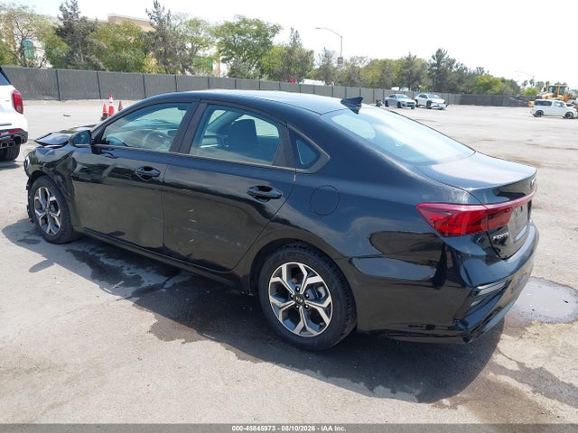 2020 Kia Forte Lxs მანქანა იყიდება აუქციონზე, vin: 3KPF24ADXLE242996, აუქციონის ნომერი: 45845973