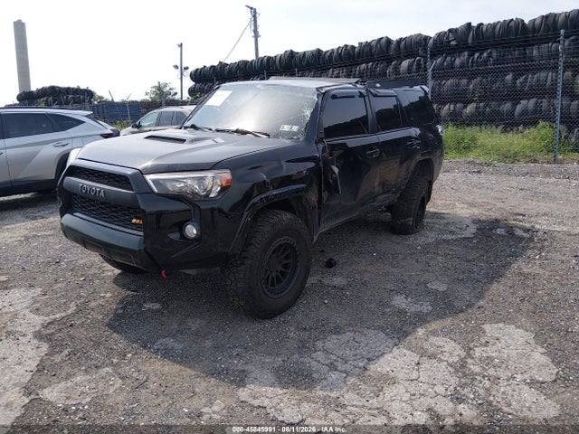 Toyota 4runner Trd Pro 2018 JTEBU5JR4J5537932 Image 2