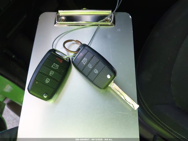 KIA SOUL + 2017 KNDJP3A59H7419740 Image 11