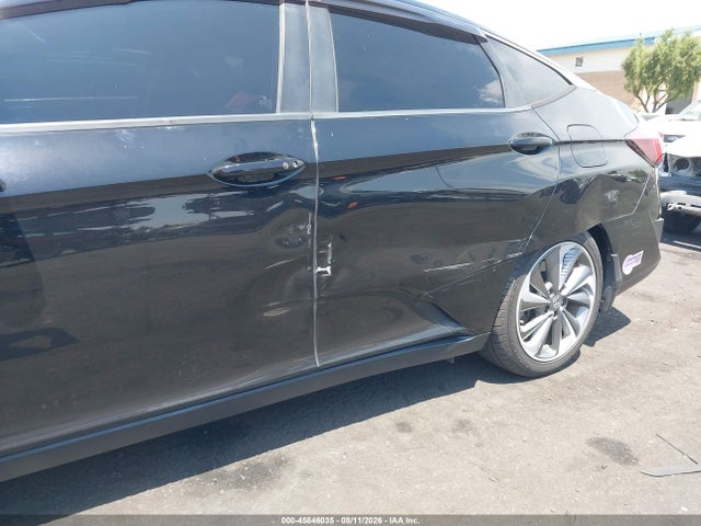 JHMZC5F14JC016681 Honda CLARITY PLUG-IN HYBRID