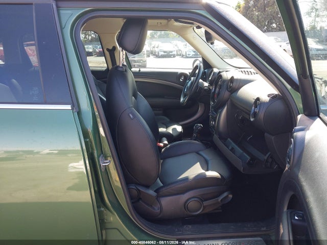 Mini Countryman Cooper S 2015 WMWZC3C50FWT05704 Image 5