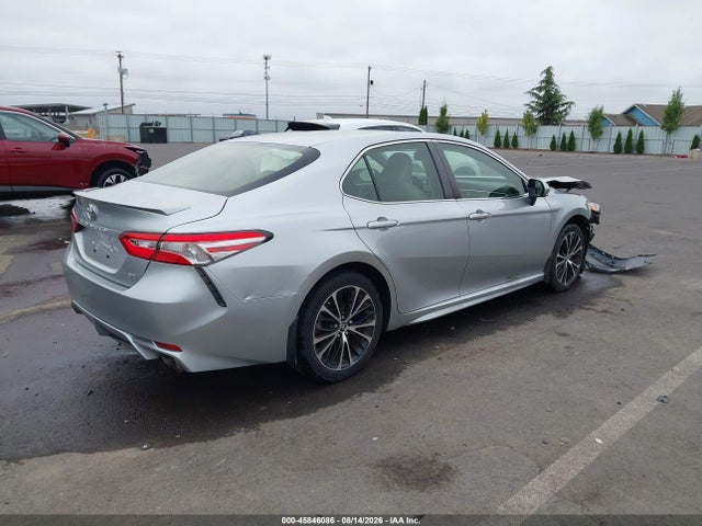Toyota CAMRY SE 2018 JTNB11HK1J3020514 Image 4