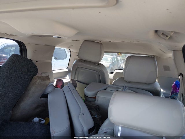 Продаж на аукціоні авто 2007 Chevrolet Tahoe Ltz, vin: 1GNFK13047J150985, номер лоту: 45846096