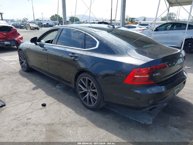 45846142 :رقم المزاد ، LVY982MK0JP039101 vin ، 2018 Volvo S90 T5 Momentum مزاد بيع