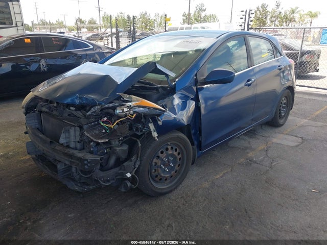 Hyundai ELANTRA GT 2016 KMHD35LH0GU303446 Image 2