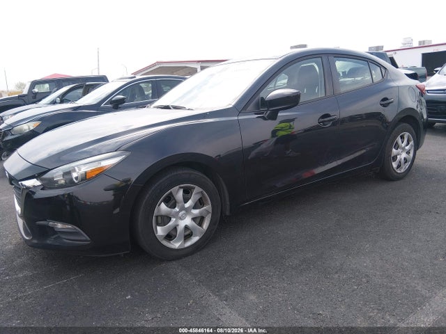 Mazda Mazda3 Sport 2018 3MZBN1U73JM243885 Image 2