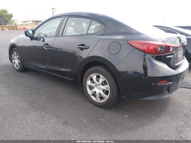 Mazda Mazda3 Sport 2018 3MZBN1U73JM243885 Image 3