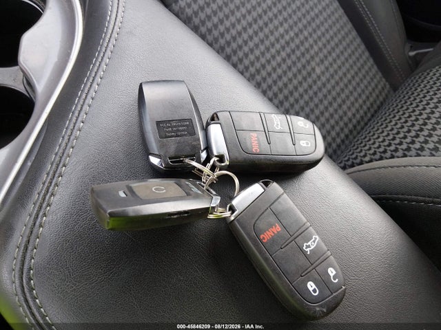 2020 Dodge Challenger Sxt Awd მანქანა იყიდება აუქციონზე, vin: 2C3CDZGG7LH178923, აუქციონის ნომერი: 45846209