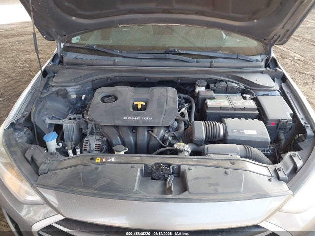 5NPD84LF0JH248528 Hyundai ELANTRA SEL