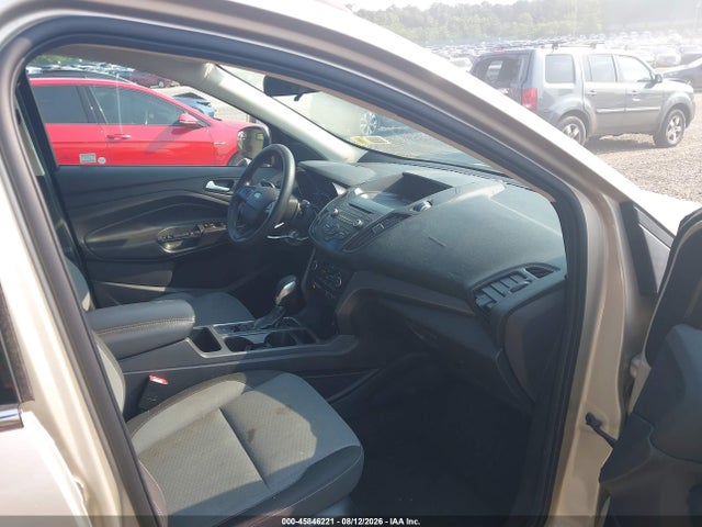 Продаж на аукціоні авто 2018 Ford Escape Se, vin: 1FMCU9GD7JUB02707, номер лоту: 45846221