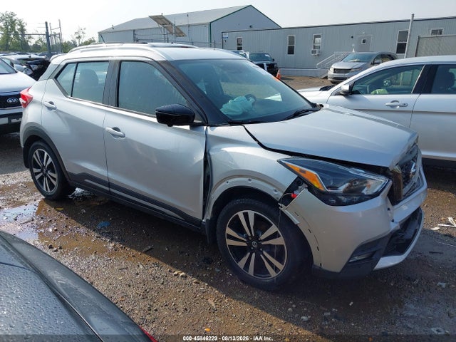 2019 Nissan Kicks Sr მანქანა იყიდება აუქციონზე, vin: 3N1CP5CU7KL568064, აუქციონის ნომერი: 45846229