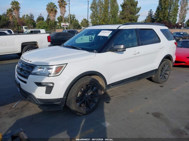 Ford EXPLORER XLT 2018 1FM5K8DH8JGA43147 Image 2