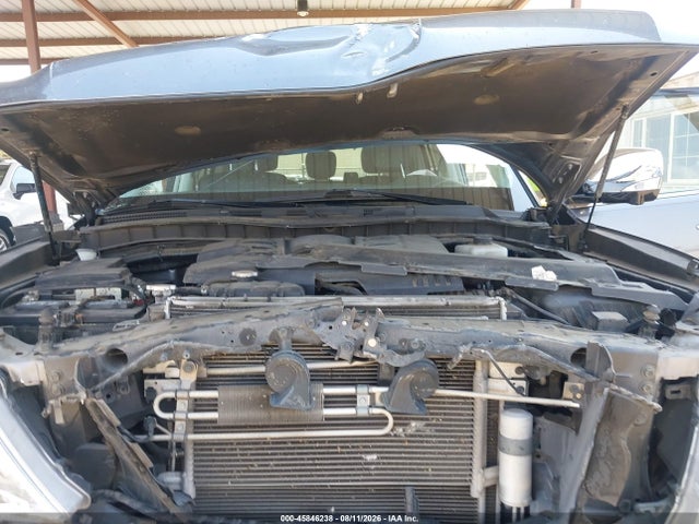 JN8AY2ND6JX001770 Nissan Armada Sl