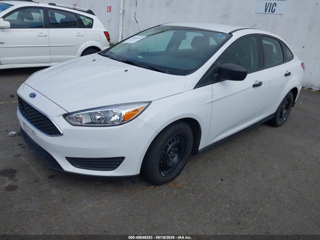 Продажа на аукционе авто 2018 Ford Focus S, vin: 1FADP3E28JL244963, номер лота: 45846253