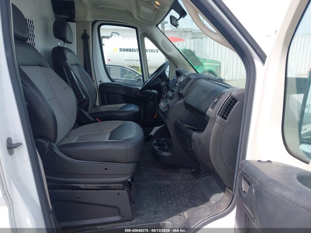 3C6TRVAGXLE105398 RAM Promaster 1500 Low Roof 136 Wb