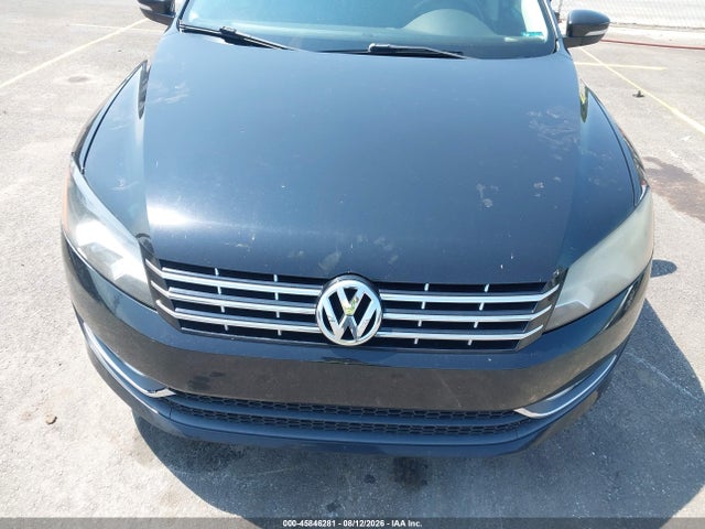 Продажа на аукционе авто 2014 Volkswagen Passat 1.8t Sel Premium, vin: 1VWCT7A3XEC005702, номер лота: 45846281