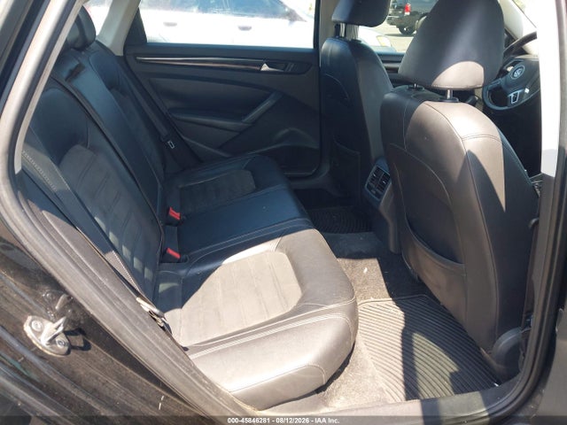 Продажа на аукционе авто 2014 Volkswagen Passat 1.8t Sel Premium, vin: 1VWCT7A3XEC005702, номер лота: 45846281