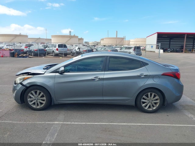 KMHDH4AE1GU598724 Hyundai ELANTRA SE