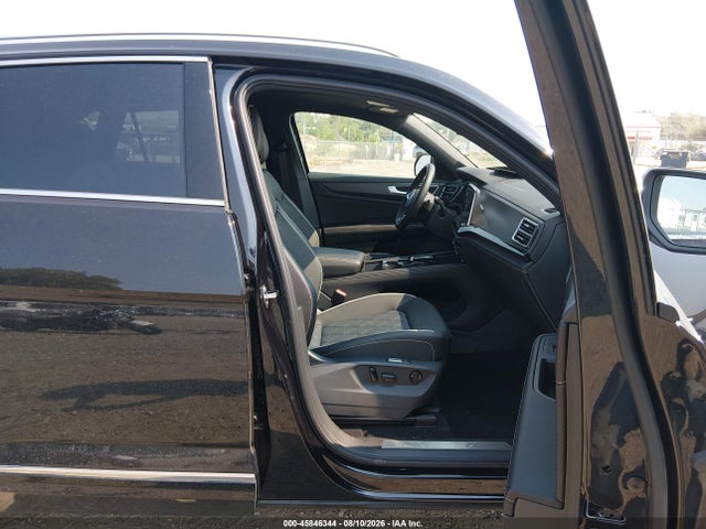 45846344 :رقم المزاد ، 1V2FC2CA9TC213497 vin ، 2026 Volkswagen Atlas Cross Sport Sel Premium R-line مزاد بيع