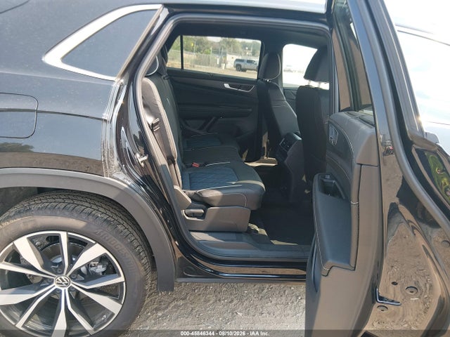45846344 :رقم المزاد ، 1V2FC2CA9TC213497 vin ، 2026 Volkswagen Atlas Cross Sport Sel Premium R-line مزاد بيع
