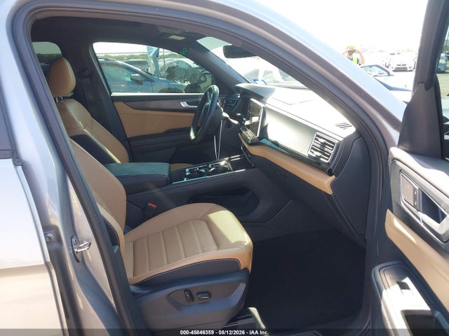 Продаж на аукціоні авто 2025 Volkswagen Atlas Cross Sport 2.0t Sel R-line Black, vin: 1V2AE2CA9SC219478, номер лоту: 45846359