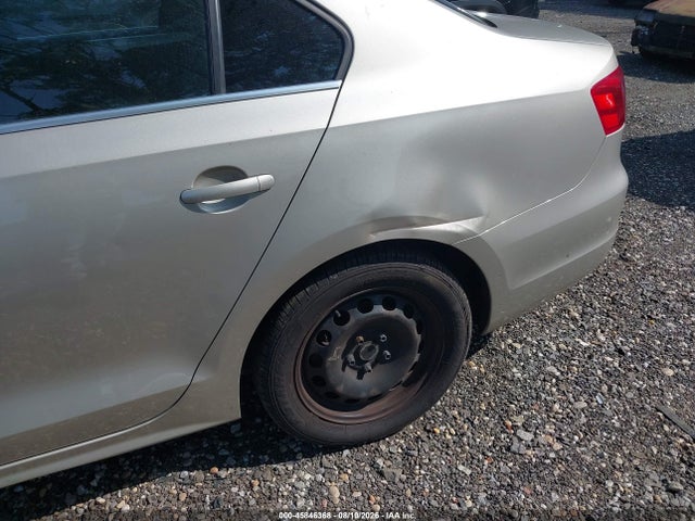 2013 Volkswagen Jetta 2.5l Se მანქანა იყიდება აუქციონზე, vin: 3VWDP7AJ1DM224522, აუქციონის ნომერი: 45846368