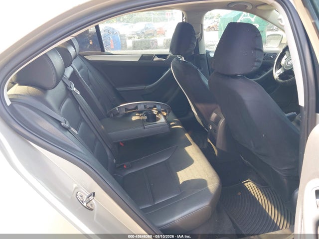 2013 Volkswagen Jetta 2.5l Se მანქანა იყიდება აუქციონზე, vin: 3VWDP7AJ1DM224522, აუქციონის ნომერი: 45846368