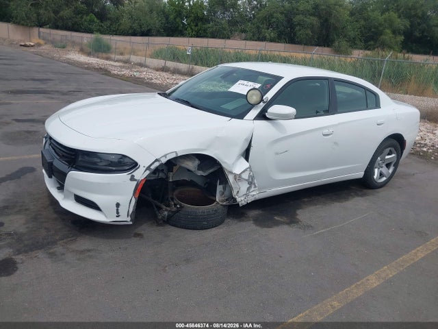 Dodge Charger Police 2016 2C3CDXAG1GH356649 Image 2