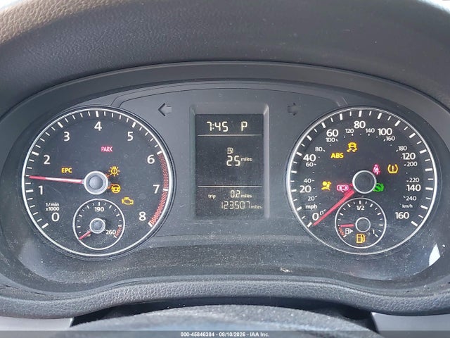 1VWAT7A35EC094957 Volkswagen Passat 1.8t Wolfsburg Edition