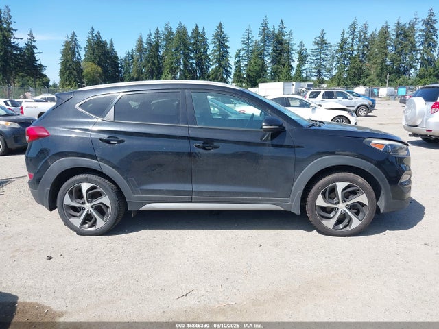 Продажа на аукционе авто 2017 Hyundai Tucson Sport, vin: KM8J3CA26HU315530, номер лота: 45846390