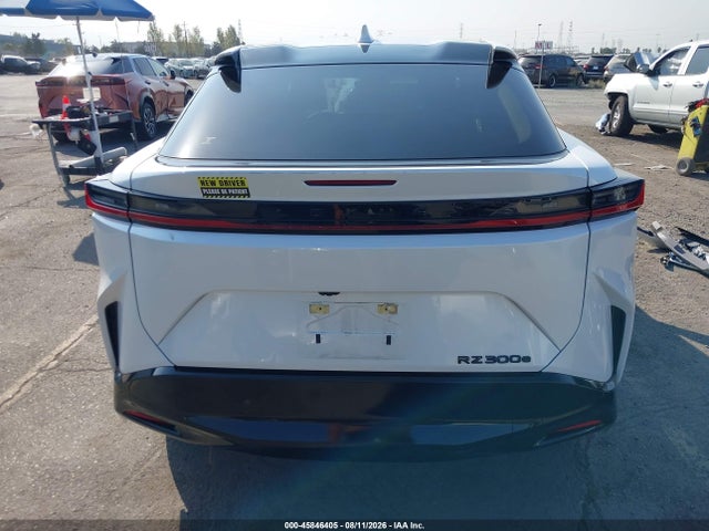2025 Lexus Rz 300e მანქანა იყიდება აუქციონზე, vin: JTJABABBXSA008572, აუქციონის ნომერი: 45846405