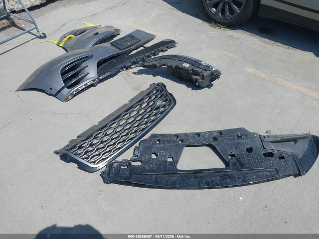 45846407 :رقم المزاد ، SALYM2EV0KA203905 vin ، 2019 Land Rover Range Rover Velar P380 R-dynamic Hse مزاد بيع
