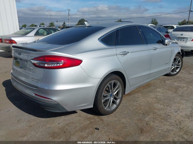 Ford Fusion Hybrid Titanium 2019 3FA6P0RU9KR235534 Image 4