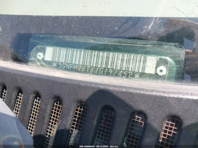 2001 Chevrolet Suburban 1500 Ls მანქანა იყიდება აუქციონზე, vin: 3GNFK16T81G197452, აუქციონის ნომერი: 45846440