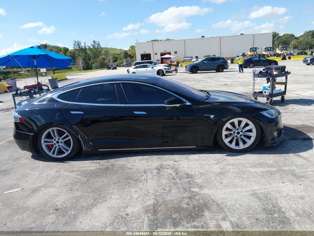 Продаж на аукціоні авто 2021 Tesla Model S Performance Dual Motor All-wheel Drive, vin: 5YJSA1E48MF424282, номер лоту: 45846481