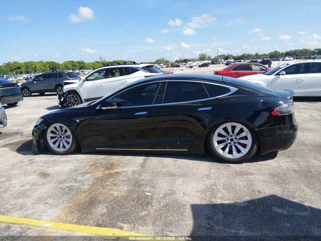 Продаж на аукціоні авто 2021 Tesla Model S Performance Dual Motor All-wheel Drive, vin: 5YJSA1E48MF424282, номер лоту: 45846481