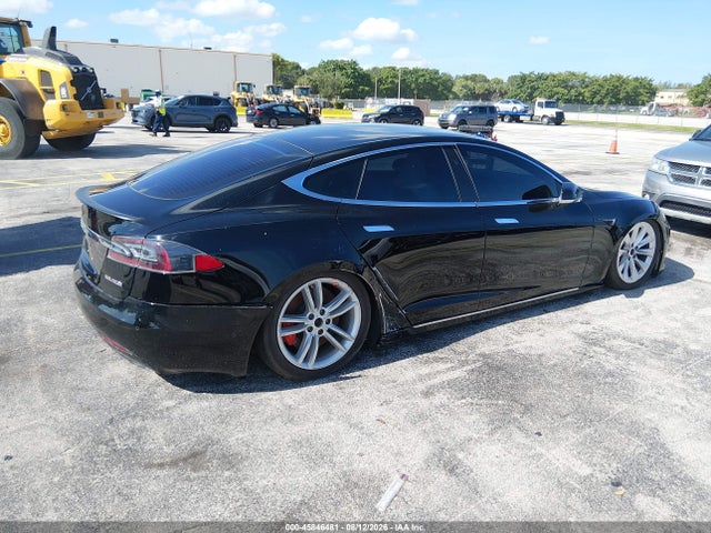 Продаж на аукціоні авто 2021 Tesla Model S Performance Dual Motor All-wheel Drive, vin: 5YJSA1E48MF424282, номер лоту: 45846481