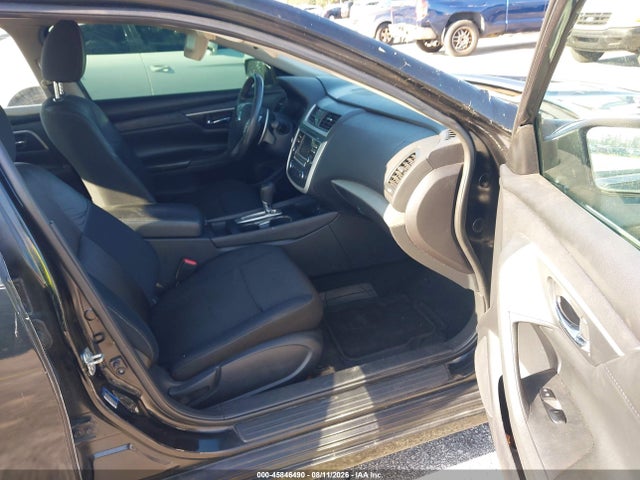 Продажа на аукционе авто 2017 Nissan Altima 2.5 Sr, vin: 1N4AL3AP3HC185153, номер лота: 45846490