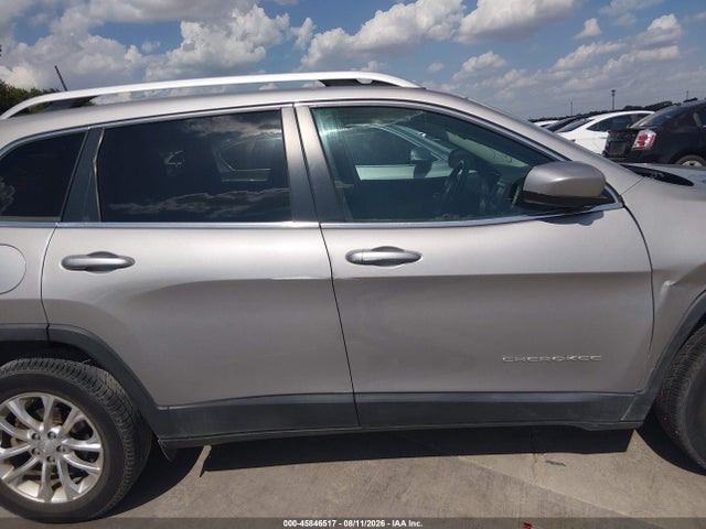 1C4PJLCB7KD203487 Jeep Cherokee Latitude Fwd