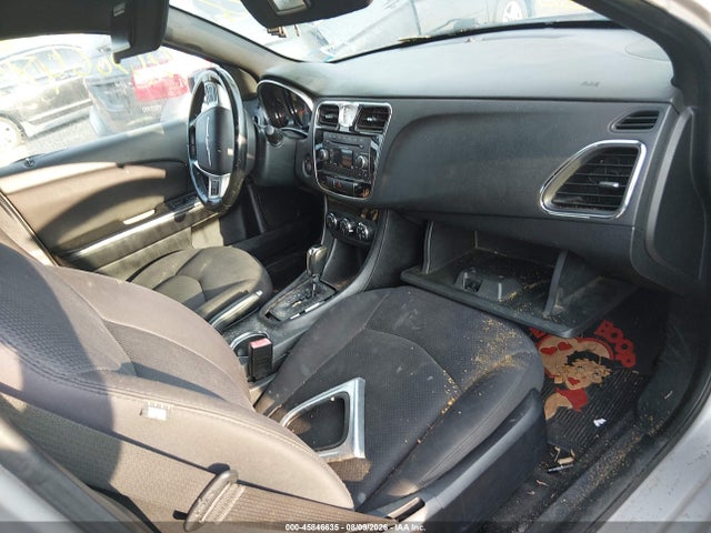 45846635 :رقم المزاد ، 1C3CCBBG2EN114915 vin ، 2014 Chrysler 200 Touring مزاد بيع