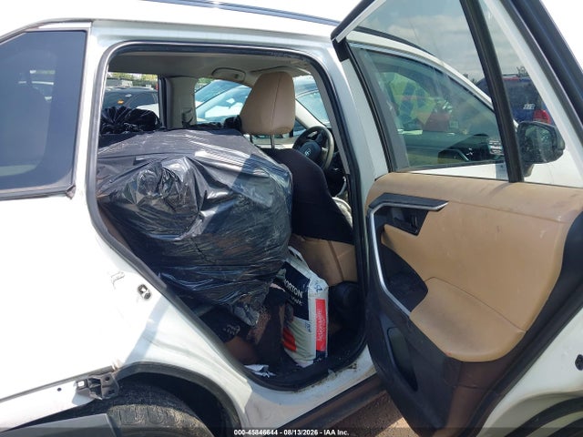 Продаж на аукціоні авто 2021 Toyota Rav4 Le, vin: 2T3H1RFV6MC156246, номер лоту: 45846644