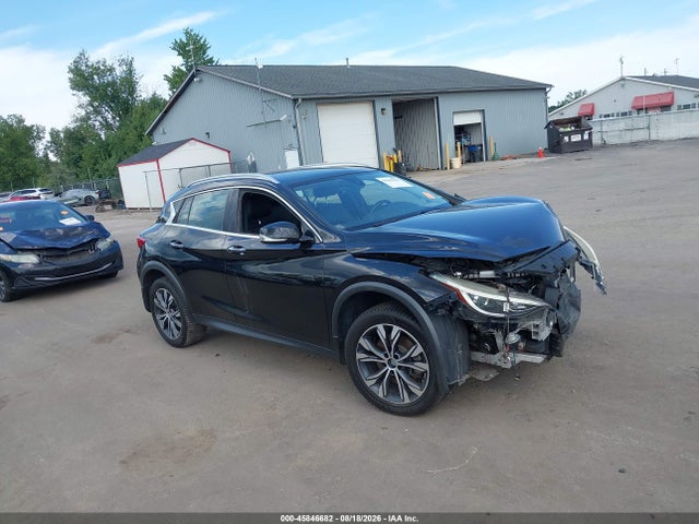 2017 Infiniti Qx30 Premium მანქანა იყიდება აუქციონზე, vin: SJKCH5CR2HA021044, აუქციონის ნომერი: 45846682
