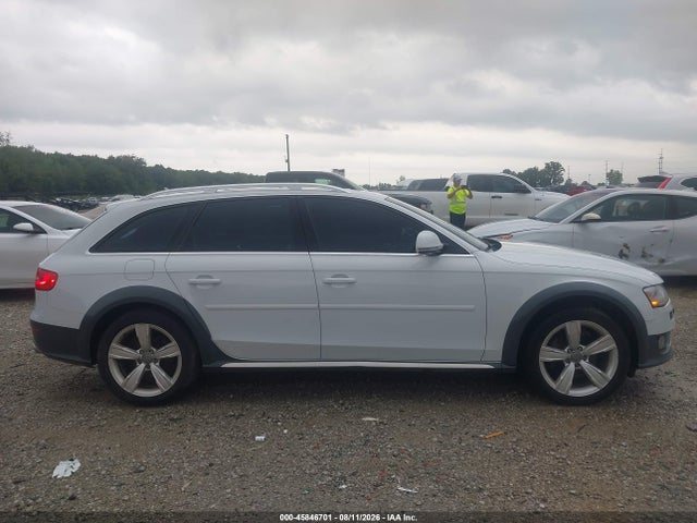 Продажа на аукционе авто 2014 Audi Allroad 2.0t Premium, vin: WA1UFAFL8EA013291, номер лота: 45846701