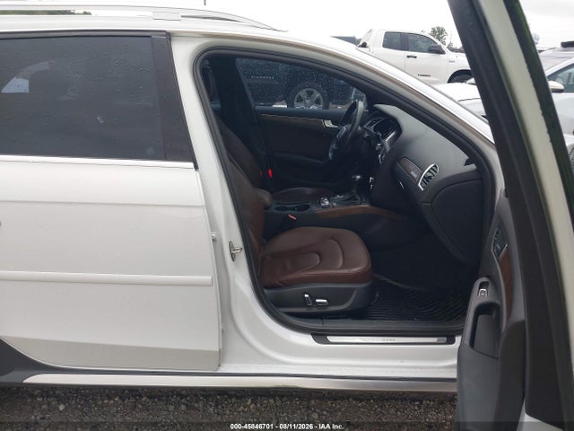 Продажа на аукционе авто 2014 Audi Allroad 2.0t Premium, vin: WA1UFAFL8EA013291, номер лота: 45846701