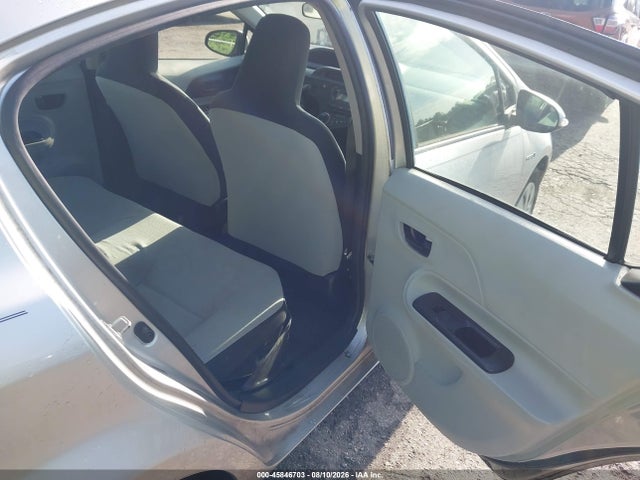 Продажа на аукционе авто 2012 Toyota Prius C One, vin: JTDKDTB33C1010784, номер лота: 45846703