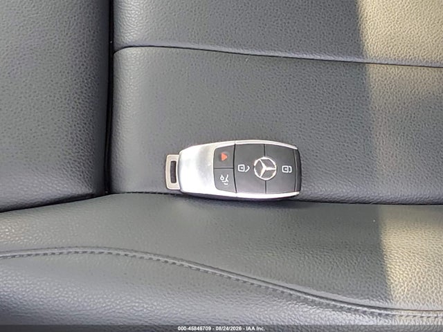 2021 Mercedes-benz Glb 250 4matic მანქანა იყიდება აუქციონზე, vin: W1N4M4HB2MW101569, აუქციონის ნომერი: 45846709