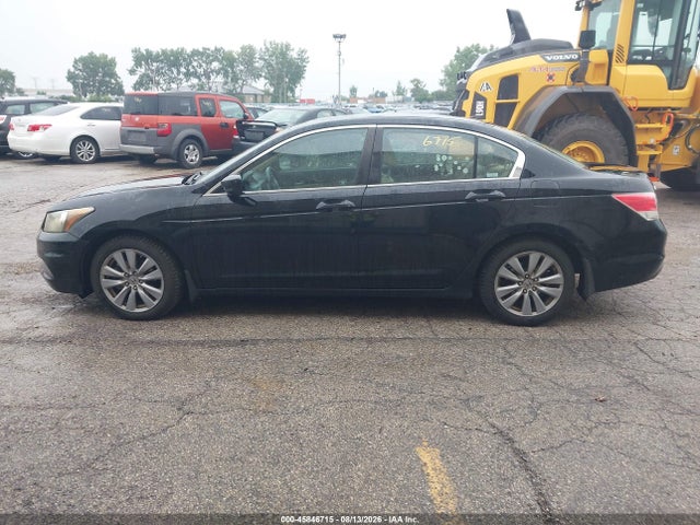 2011 Honda Accord 2.4 Ex-l მანქანა იყიდება აუქციონზე, vin: 1HGCP2F80BA006767, აუქციონის ნომერი: 45846715