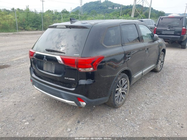 45846722 :رقم المزاد ، JA4AZ3A30JZ050005 vin ، 2018 Mitsubishi Outlander Es مزاد بيع